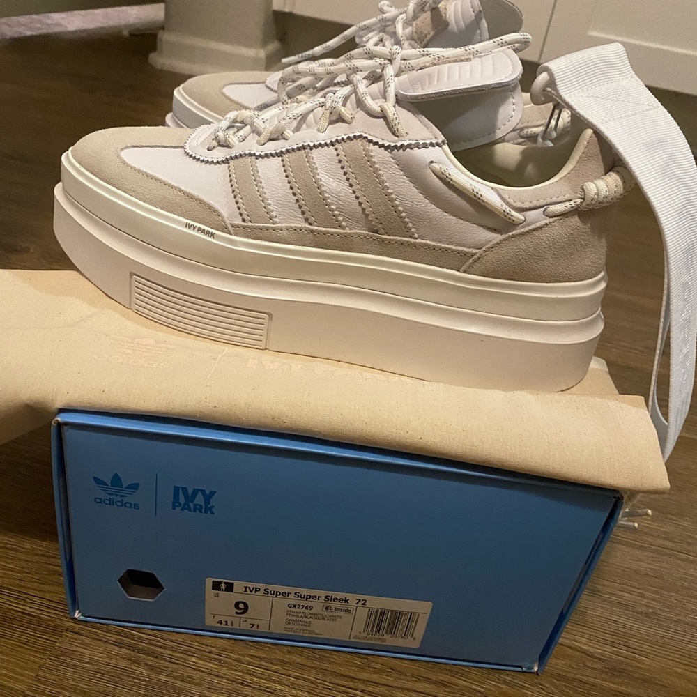 Ivy Park Platform Adidas size 9.
